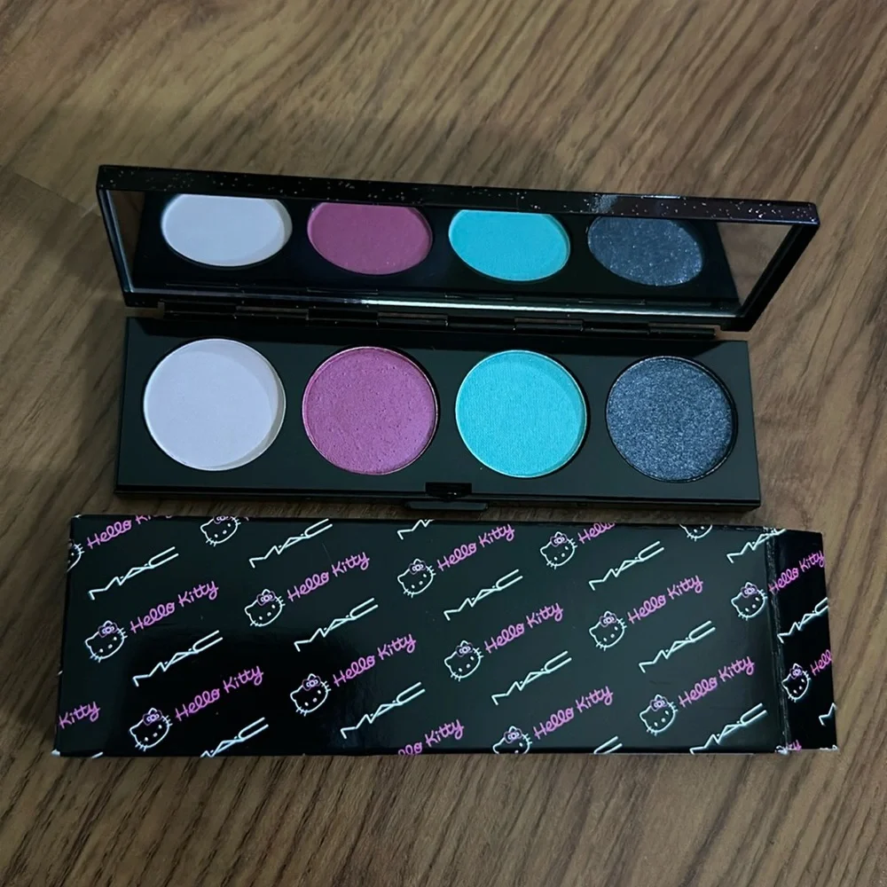 MAC x Hello Kitty Shadow Quad- rare and unused! - Picture 1 of 5